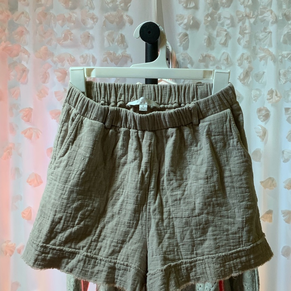 Flat White Cute and Pretty Shorts